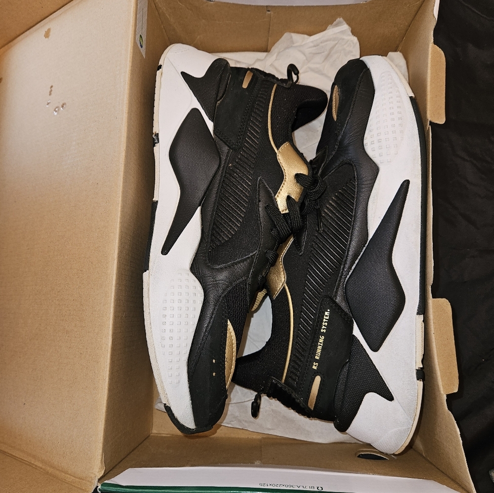 PUMA Size 9